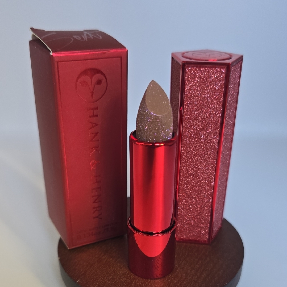 Hank & Henry - Sext - Satin Matte Lipstick